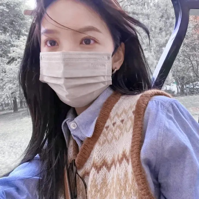 爱是妥协 海报